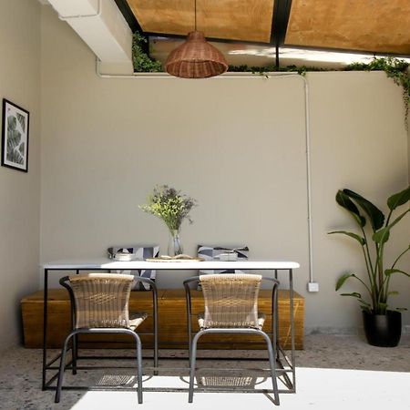 Onos - 2 Bedroom 2 Bathroom Penthouse With Terrace In Old Town Kalamata Esterno foto